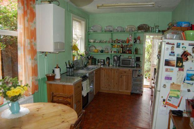 KITCHEN/BREAKFAST ROOM