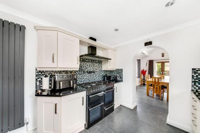 3 bed Detached for sale Image 6