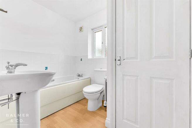 54 fairman drive wn2 2rt-16.jpg