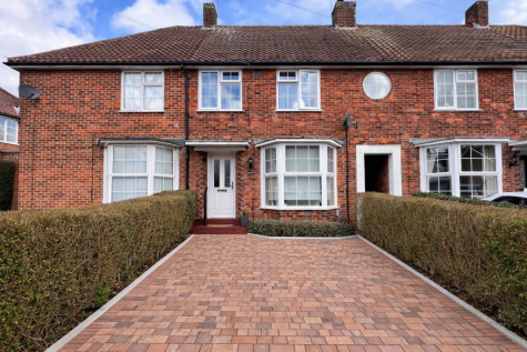 Springfields, Welwyn Garden City, AL8