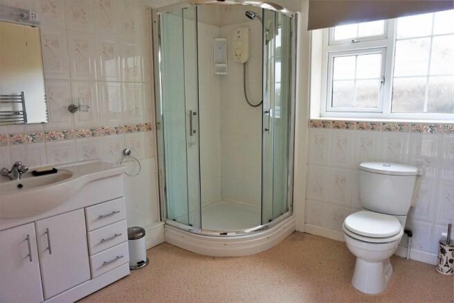 Annexe Shower Room