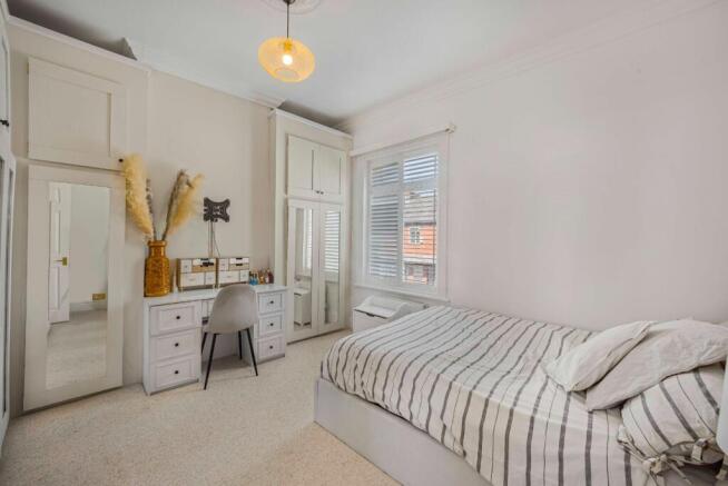 Salisbury Road, Altrincham, Cheshire, WA14 – další