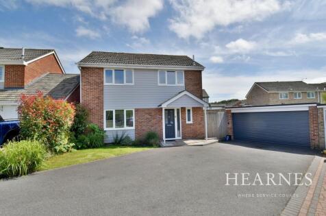 Fitzpain Road, West Parley, Ferndown, BH22