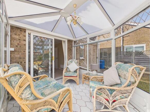 2 bed Semi-Detached for sale Image 7