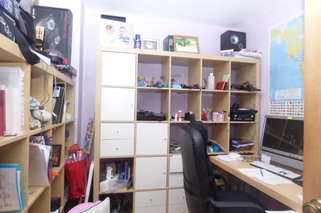 Photo 10