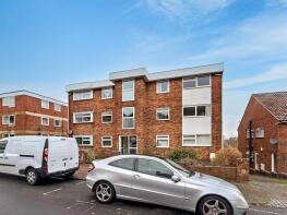 Flat 2, 17 Highview, Kings Avenue, Eastbourne BN21 2PE
