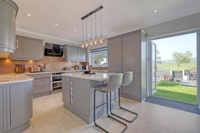 img_0304_19 copy.jpg