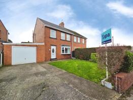 7, Burrows Grove, Wombwell, Barnsley S73 8PT