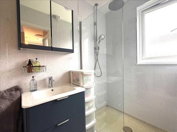 WET ROOM