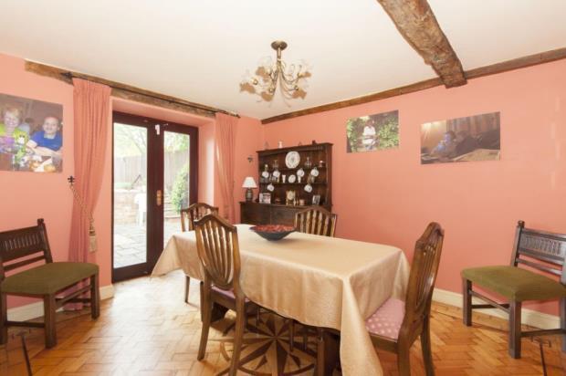 Breakfast Room