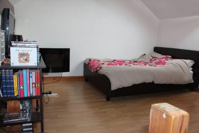 LOFT ROOM