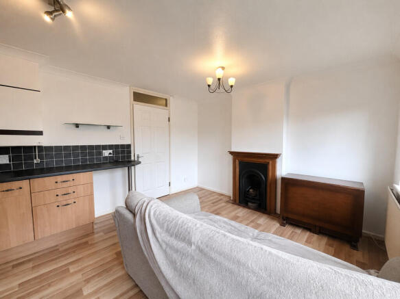Living area/Kitch...