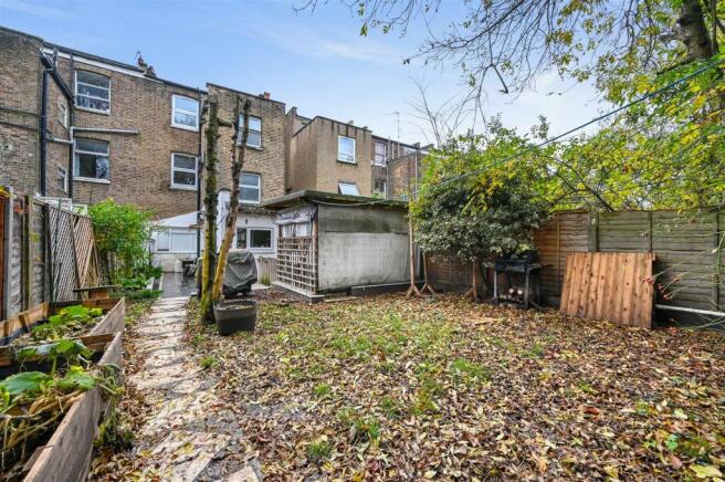 BCAR - 11 Essex Road - Garden A (4).JPG