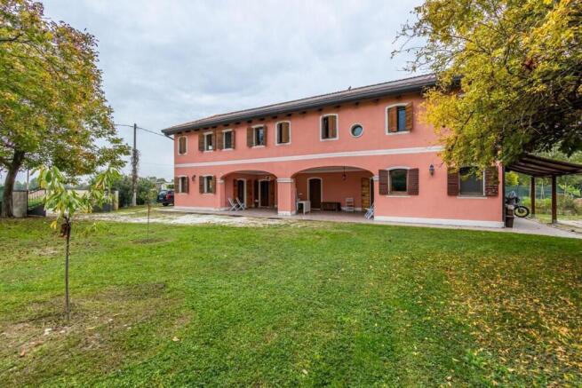 ff-e6029db4c60ca581e