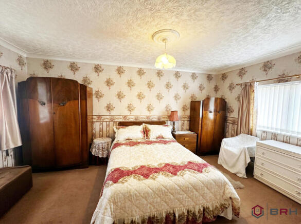 3 bed Semi-Detached for sale Image 8