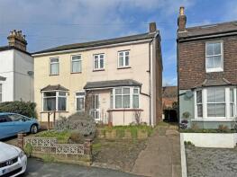 8, St Johns Road, Redhill RH1 6HT