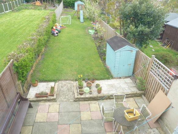 GARDEN TO THE REAR
