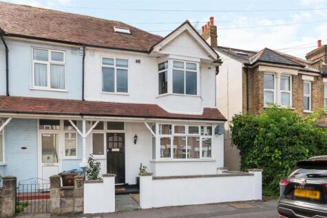 Dupont Road, Raynes Park