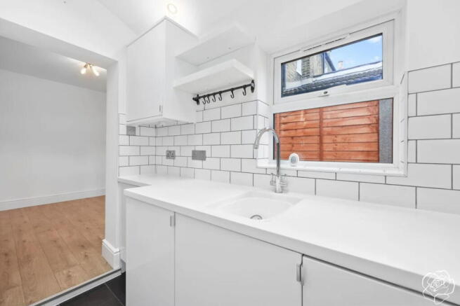 Vernon Road, Stratford, E15 - View 5