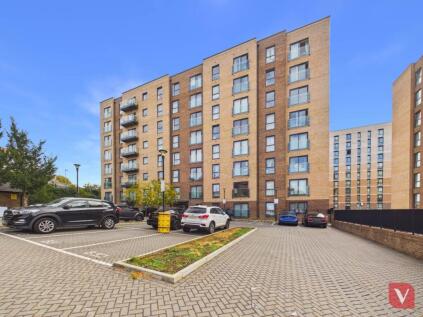 Brooklands Court, Stirling Drive, Luton