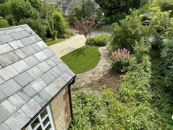 Front Garden.JPG