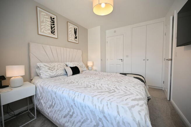 3 bed Semi-Detached for sale Image 10