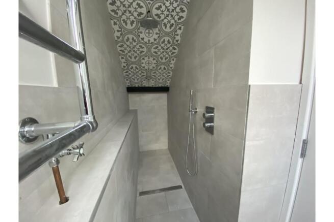 En Suite Shower Room
