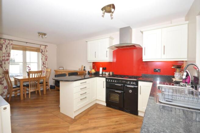 Kitchen/Breakfast