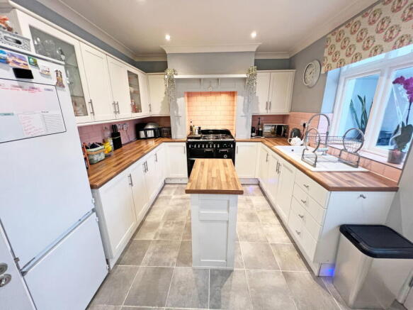 Newlands Avenue, Shepshed, Loughborough, Leicestershire, LE12 9DW photo 5