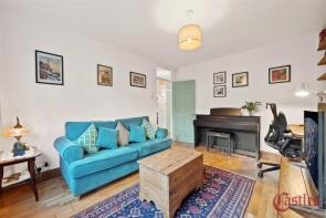 1, Thornhill Court, Crescent Road, Hornsey, London N8 8AY