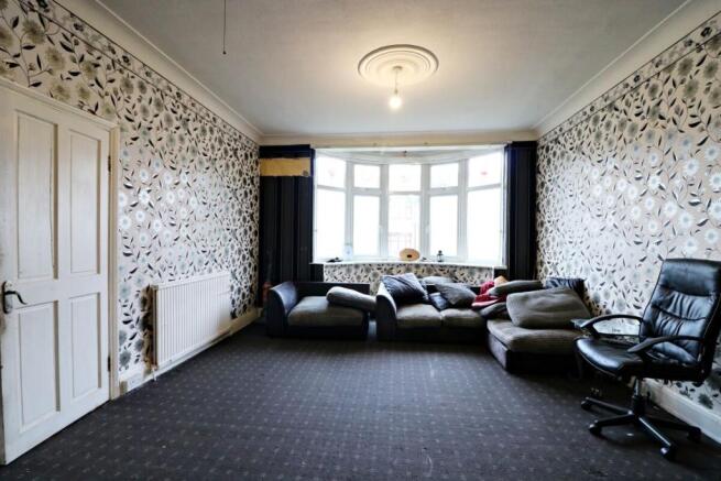 Lounge / Dining Room