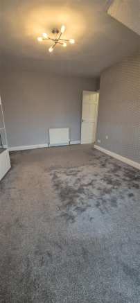 29 Bradshaw Street Bedroom 1-2.png