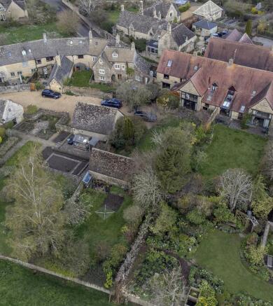 Carters Barn drone 4 (002).jpg