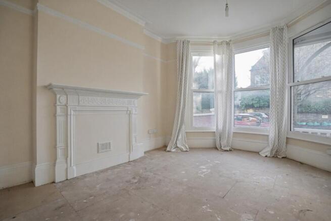 Flat 1, 104 Goldsmith Avenue, Acton, London, W3 6HW