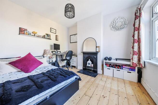 Bedroom 2.jpg
