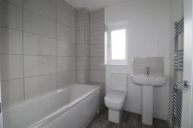 3 bed End of Terrace to rent Image 10