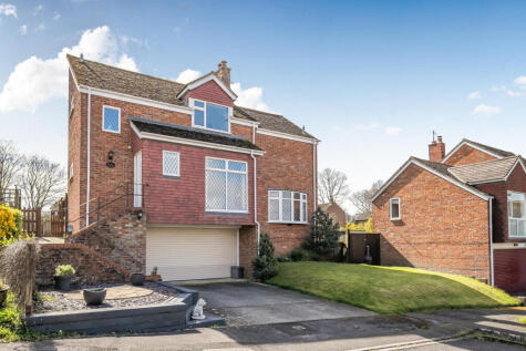 Gaisford Chase, Worton, Devizes