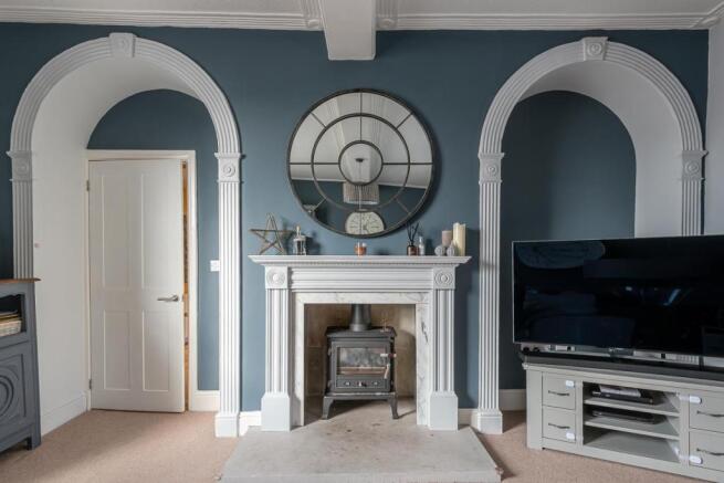 SITTING ROOM