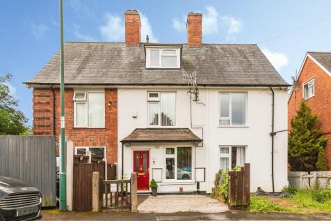 Radley Square, Nottingham, NG6