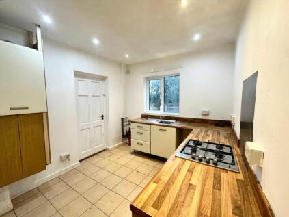 Clayton Lane, Manchester, M11