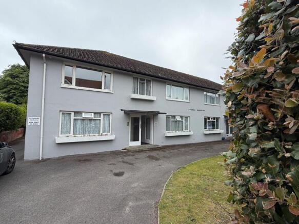 5 argyll mansions main.jpg