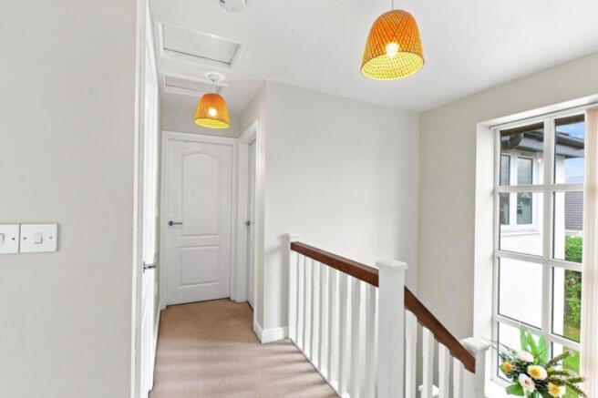 4 bed Detached for sale Image 12