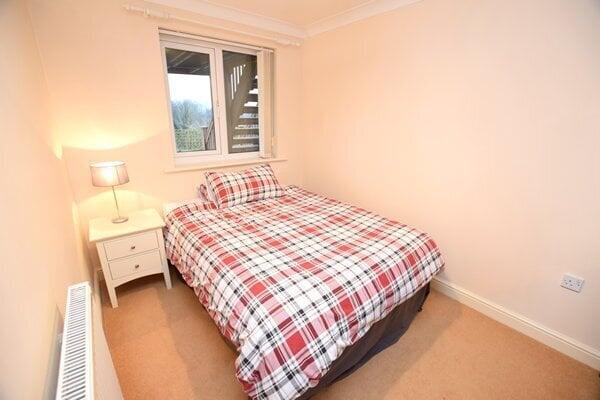 bed room 4