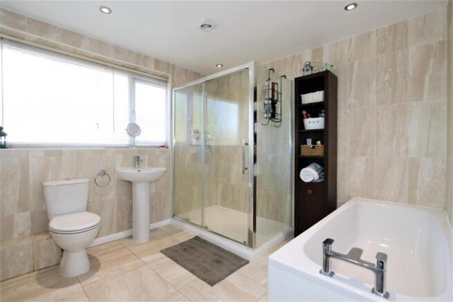 FOUR PIECE FAMILY BATHROOM