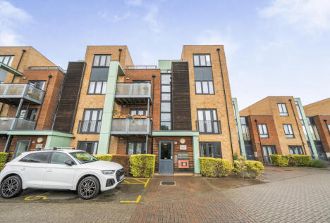 Esquiline Lane, Mitcham, CR4