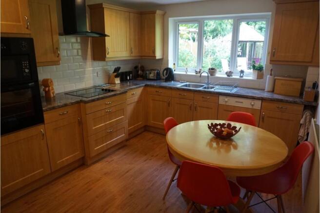 Kitchen / Diner