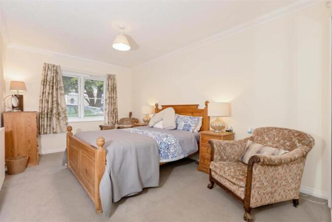 Cambridge Lodge.jpg