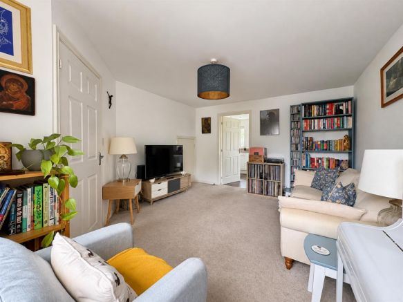 LIVINGROOM.png