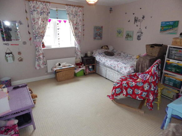 Photo 10