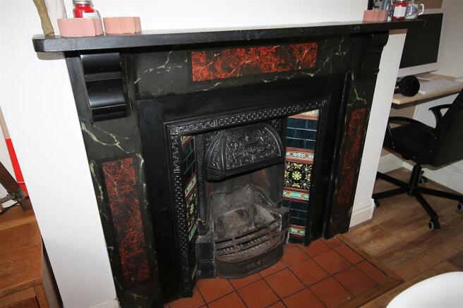 Photo 10